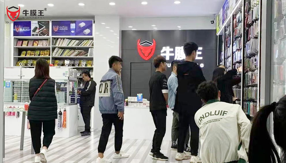 開手機(jī)貼膜加盟實(shí)體店怎么宣傳經(jīng)營?